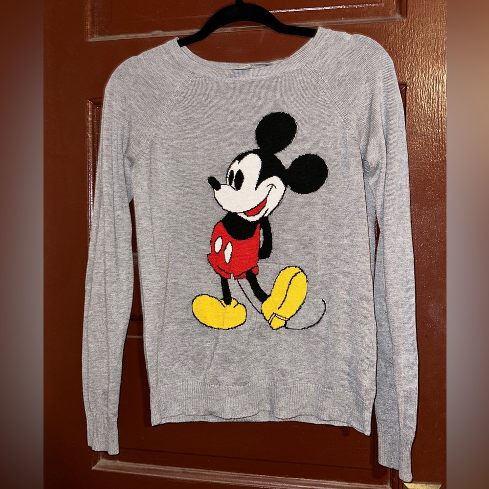 Mickey knit sweater